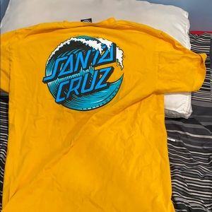 Skater shirt, size (M) never worn